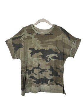DANTELLE Women's Cutoff Sleeve Top in Falcon Camo - Size L